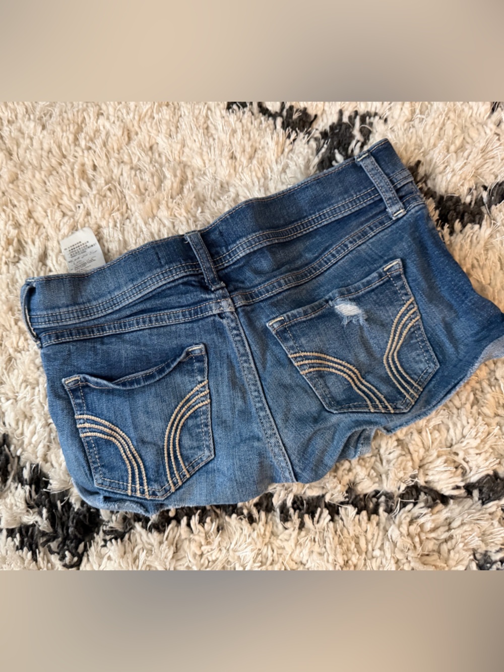 Hollister Dark Blue High-Rise Denim Shorts with Curved Pocket Stitching